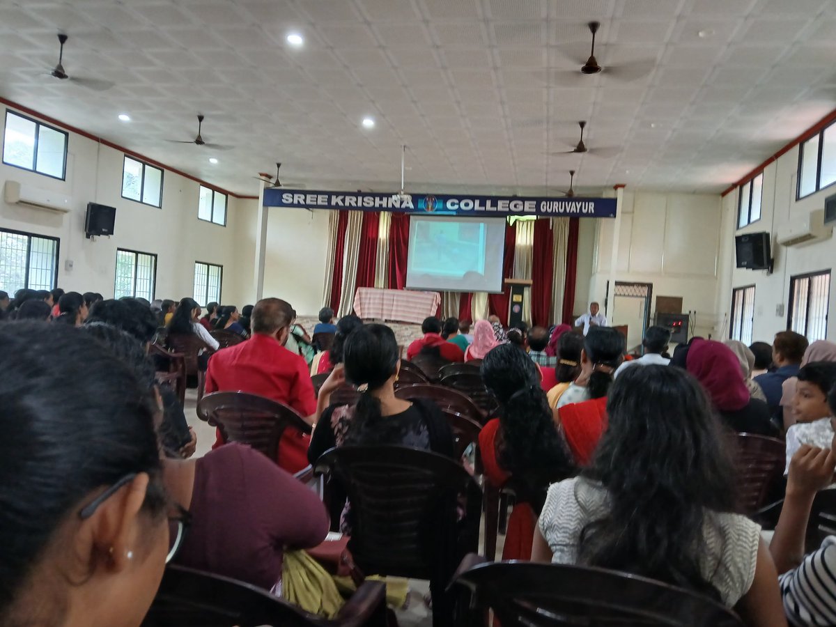 nssskcgvr's tweet photo. Voluentieers of @nssskcgvr participated in workshop organised by Kandanassery grama panchayath and Shastra sahitya Parishad at Sree Krishna College Guruvayur on 06/07/2024 @GCBNSSunit @NSSChennai @nsstvm https://t.co/BntArXiMEn