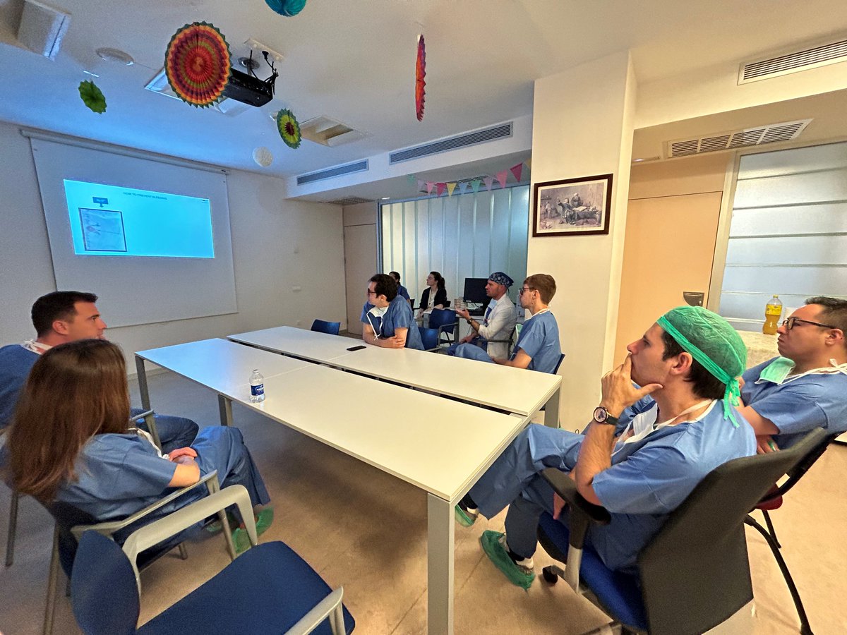 CookMedSurg's tweet photo. Wonderful #Vista course at Hospital Universitario Rio Hortega! Thanks @drmarcoscepeda for being an excellent tutor. The course focused on step-by-step management of urolithiasis using retrograde &amp; surgical techniques and performing Mini PCNL with different puncture approaches. https://t.co/wzLShoqUSJ