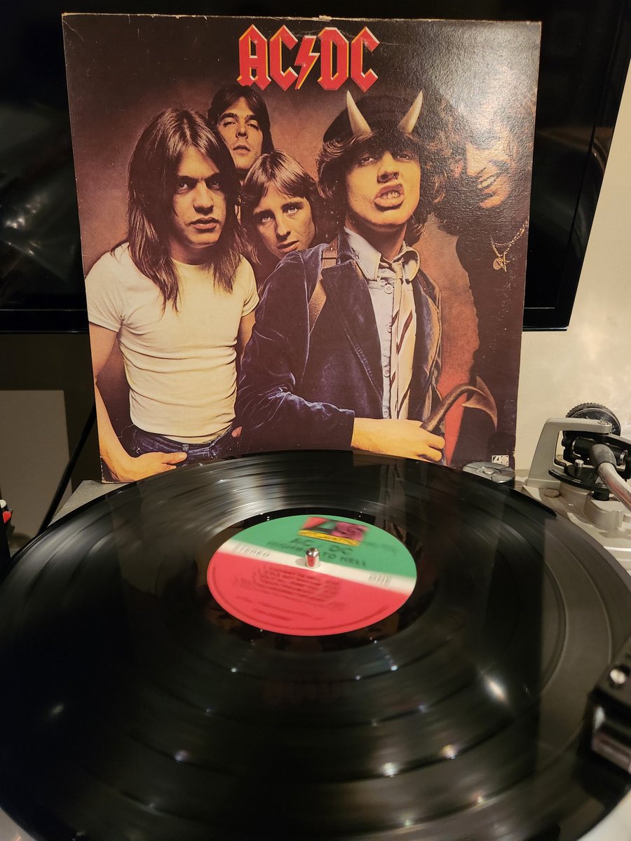 SpinVinyl1's tweet photo. #NowPlaying Highway To Hell by AC/DC in memory of Bon Scott who would of turned 78 today (Jul 9). This album is rock n roll perfection! 
#ACDC #ShotDownInFlames #TouchTooMuch #IfYouWantBloodYouveGotIt #vinylrecords https://t.co/zvS7081BUW