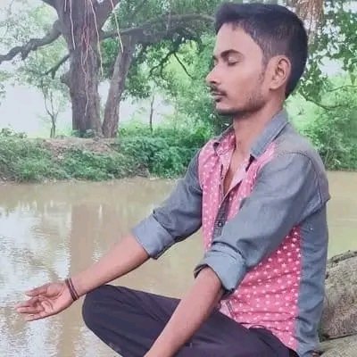 कट्टर हिन्दू विचारधारा से ओतप्रोत राजपूत समाज की संस्कृति सुरक्षा की विरासत को हमेशा अपने मजबूत कंधों पर लेकर चलने वाले अति हृदय प्रिय अनुज को जगदर्शन दिवस की अनंत अनंत हार्दिक शुभाशीष 🎂🎂
<a href="/ABHIRAAJAA/">ABHI KUMAR SINGH</a>
