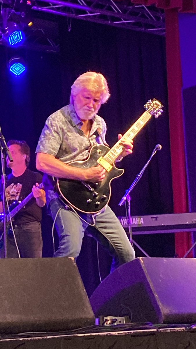 227Katrina's tweet photo. Happy 71st to the Legend, Rik Emmett @rikemmett.
Greatest. Artist. Ever. 
#ftgf
#rikemmett https://t.co/AH5ibZGWlN