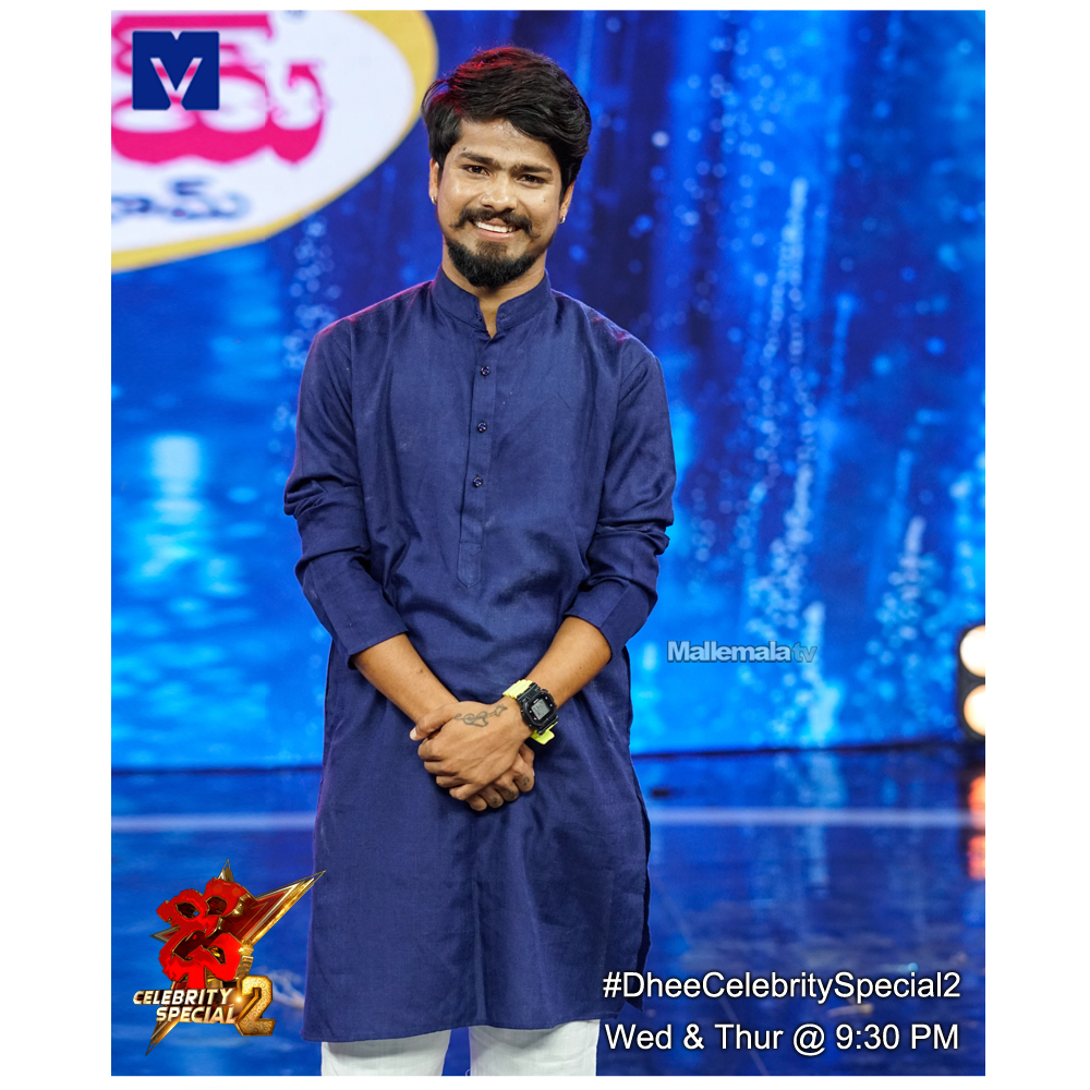 mallemalatv's tweet photo. #Ramurathod #ChittiMaster #DheeCelebritySpecial2 #DCS2 https://t.co/Cjnn5RvrFy