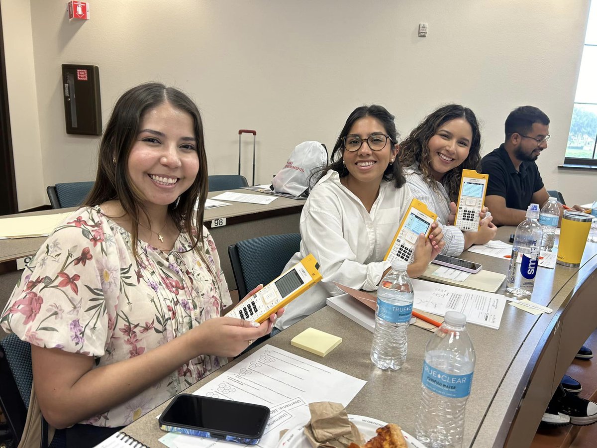 UTRGV UTeach tweet media