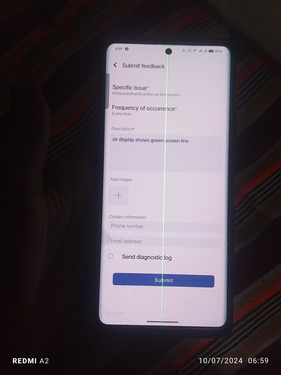 paswanjee184557's tweet photo. @Vivo_India Suddenly VIVO X80 mai software upgrade karne ke baad Single green line show kr rha h Why? https://t.co/gtRp6VHq2N