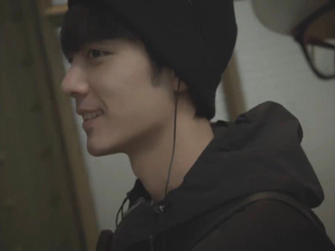 D_TheEveryDay's tweet photo. คือมองอย่างนี้นะ ใส่ชุดแบบนี้ จมูกโด่งมาก เหมือนไม่ใช่คนจีรอ่ะ เหมือนคนที่นุจะแต่งงานด้วยค่ะ https://t.co/MB7nsfHoWO