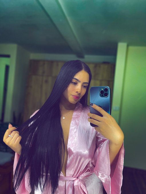 Que sue&ntilde;es conmigo mi amor 🔥💦🍆💋 https://t.co/0sOyNcjiMd<a href="/tag/copaamerica"class="tags"><span>#copaamerica</span></a><a href="/tag/colombia_copa"class="tags"><span>#colombia_copa</span></a>
