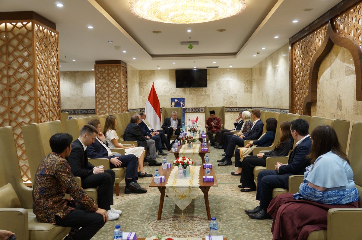 AustriainID's tweet photo. On July 6, 2024, an Austrian Delegation for Interfaith Dialogue, led by the Director General for International Cultural Relations, H.E. Ambassador Christoph Thun-Hohenstein, paid courtesy visits to two of Indonesia's most esteemed religious leaders. https://t.co/2wOgrZjO7h