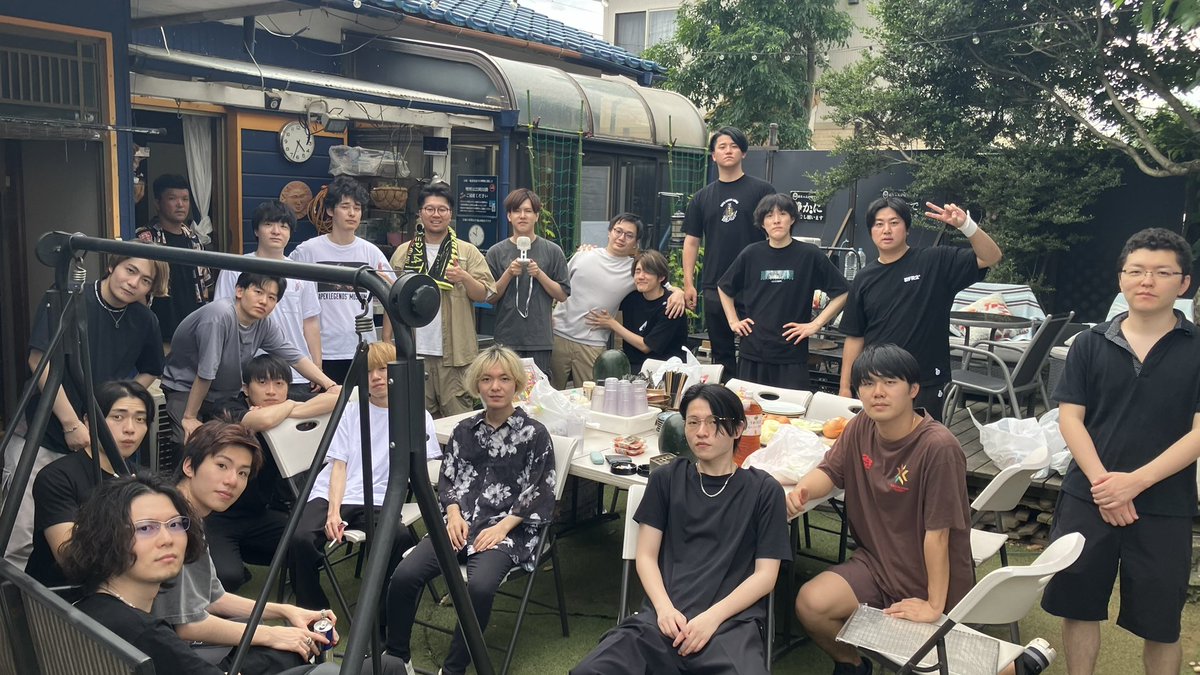 VeaM_enter's tweet photo. 【Apexプロの夏休み】
配信開始しました

https://t.co/rpkkOWse5J https://t.co/spWFBHvDJ9