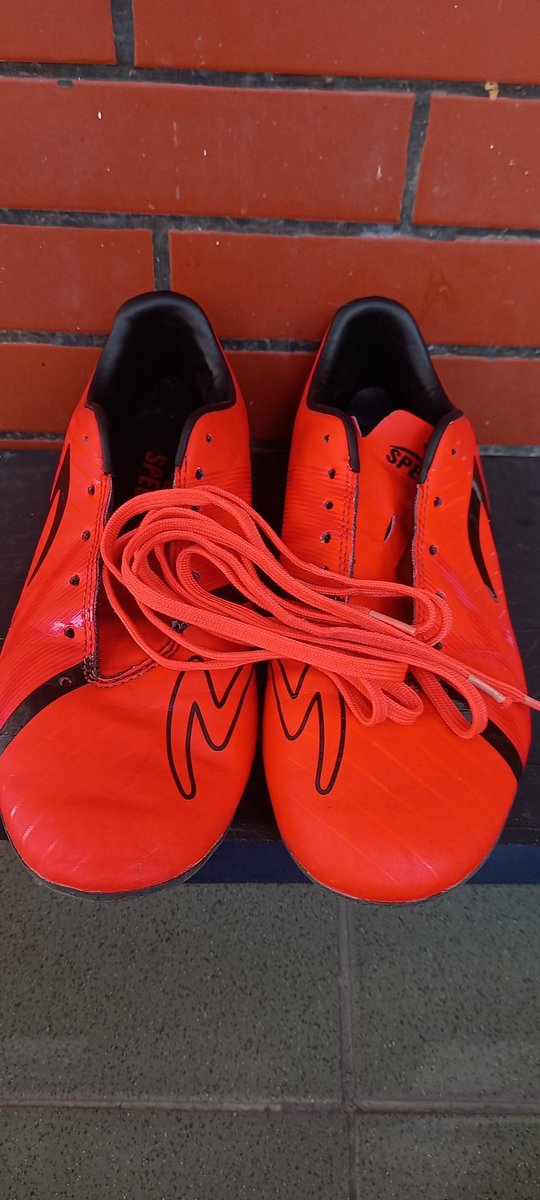 ypydh's tweet photo. @cowobangkit Punten ngawiat om pe
For sale
1. Specs (merah) sz 39 fit 40 price 120k (no box)
2. Specs (kuning) sz 39 fit 40 price 100k (no box)
3. Nike court legacy NN (kulit) sz 39 fit 40 price 550k (with box)
Hit me for detail https://t.co/Zz7cCrNL3S