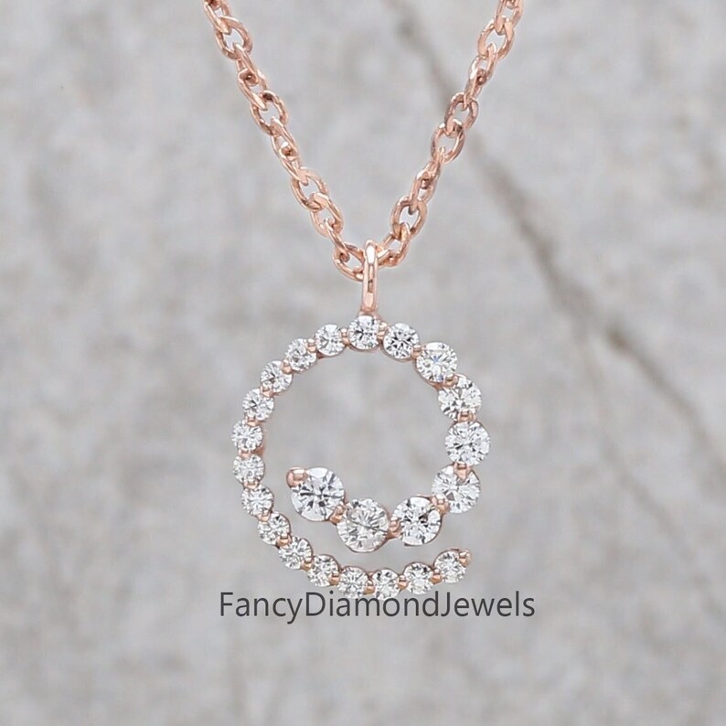 FDJewels's tweet image. Round Brilliant Cut White Diamond Pendant, Round Unique Diamond Pendant, Natural Round Cut Diamond Pendant, Dangling Diamond Pendant KD1005

ETSY : etsy.com/listing/129495…

#DiamondPendant #RoundBrilliantCut #WhiteDiamond #UniqueDiamond #NaturalDiamond #RoundCutDiamond
