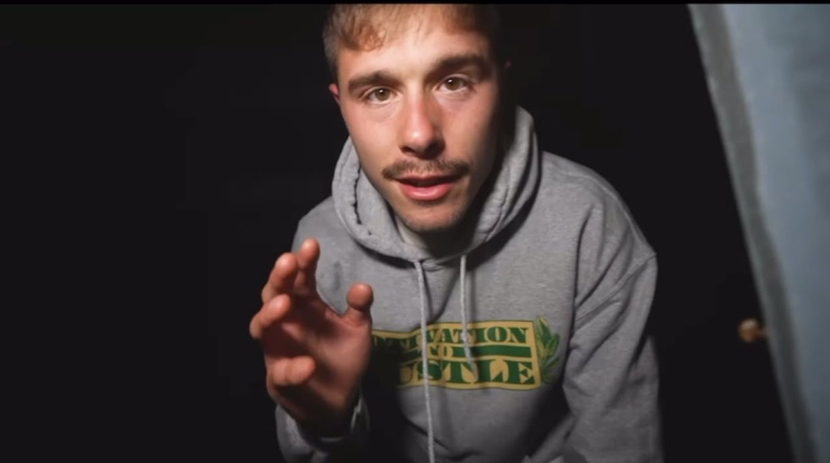 Motivation To Hustle tweet media