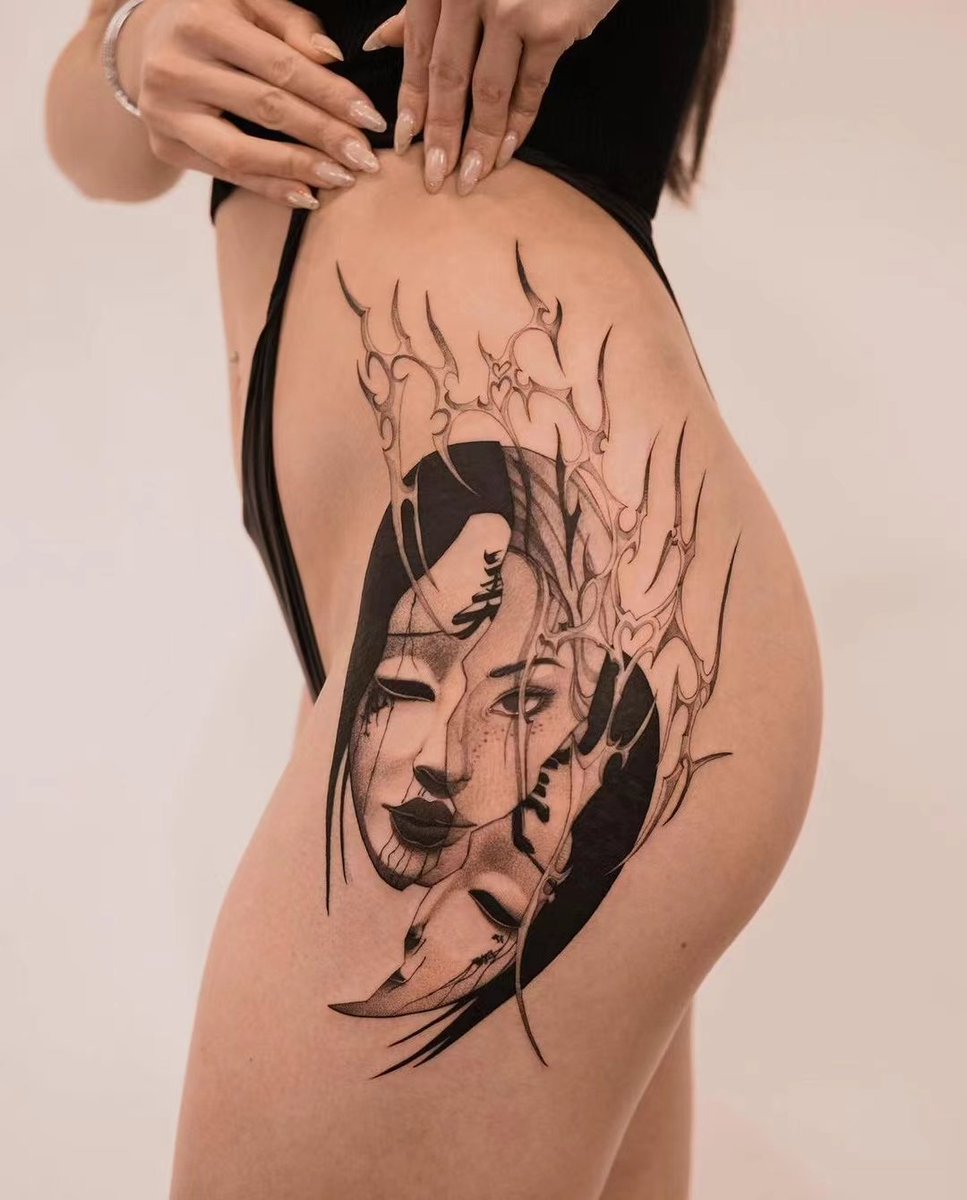 ta990716's tweet photo. 有的人聊着聊着就消失了#纹身#私处纹身#性感纹身#tattoo#0875#云南#保山#母狗#穿孔 https://t.co/5Q8LU57G7Z