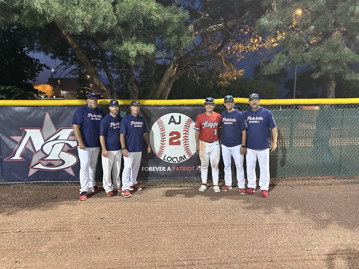 Congratulations to <a href="/EanLanger/">Ean Langer</a> as the recipient of the AJ Locum Memorial Scholarship!  Ean has been a tremendous teammate and student/athlete during is time at MS!
<a href="/MSHSactivities/">Millard South Activities</a>