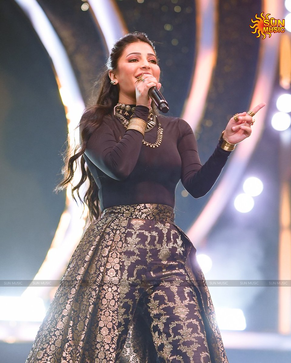 SunMusic's tweet photo. #Indian2AudioLaunch exclusive images
#SunMusic #HitSongs #Kollywood #Tamil #Songs #Music #NonStopHits #KamalHaasan #Kamal #Anirudh #Indian2 https://t.co/YiEuRGYgbJ