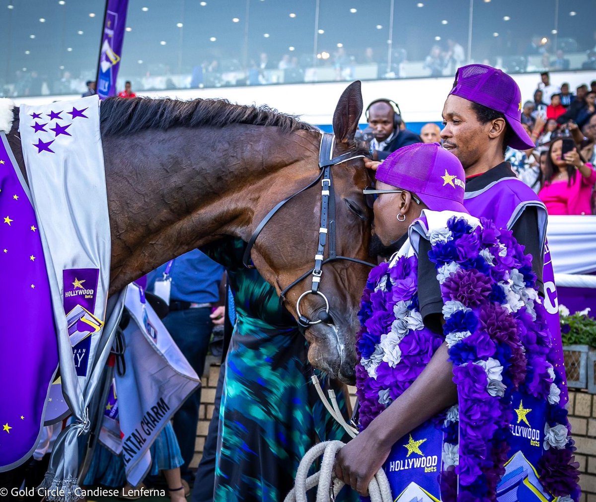A Moment To Cherish…💜
<a href="/Hollywoodbets/">Hollywoodbets</a> 
@GoldCircleRSA 
<a href="/bortz_greg/">Greg Bortz</a> 
<a href="/JCHorseRacing/">James Crawford</a>