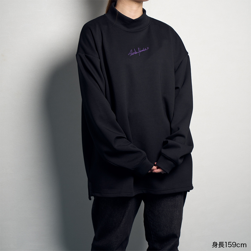 MAILIVIS's tweet photo. 【#横浜流星】
🟪プロデュースグッズ第3弾 受注受付中!
Mock neck long T-shirtは刺繍の色や程よい抜け感のあるシルエットにもこだわりました☺️
バックプリントは #YKBX 氏描き下ろしイラストです🖼️✨
ご注文はこちら🛒
https://t.co/nzUKehQFPj
メイキング動画公開中💫
https://t.co/sQrzfICDd6 https://t.co/Vhpm0jNG02