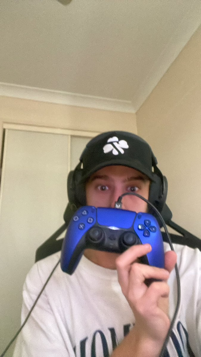JamoSXN's tweet photo. We are live now grinding hard for #Jamo7 #7SRC @StanceSVN @Ghosteiiii @Team7tv
https://t.co/xrhRqYv1Fu https://t.co/CQnRVVa95p
