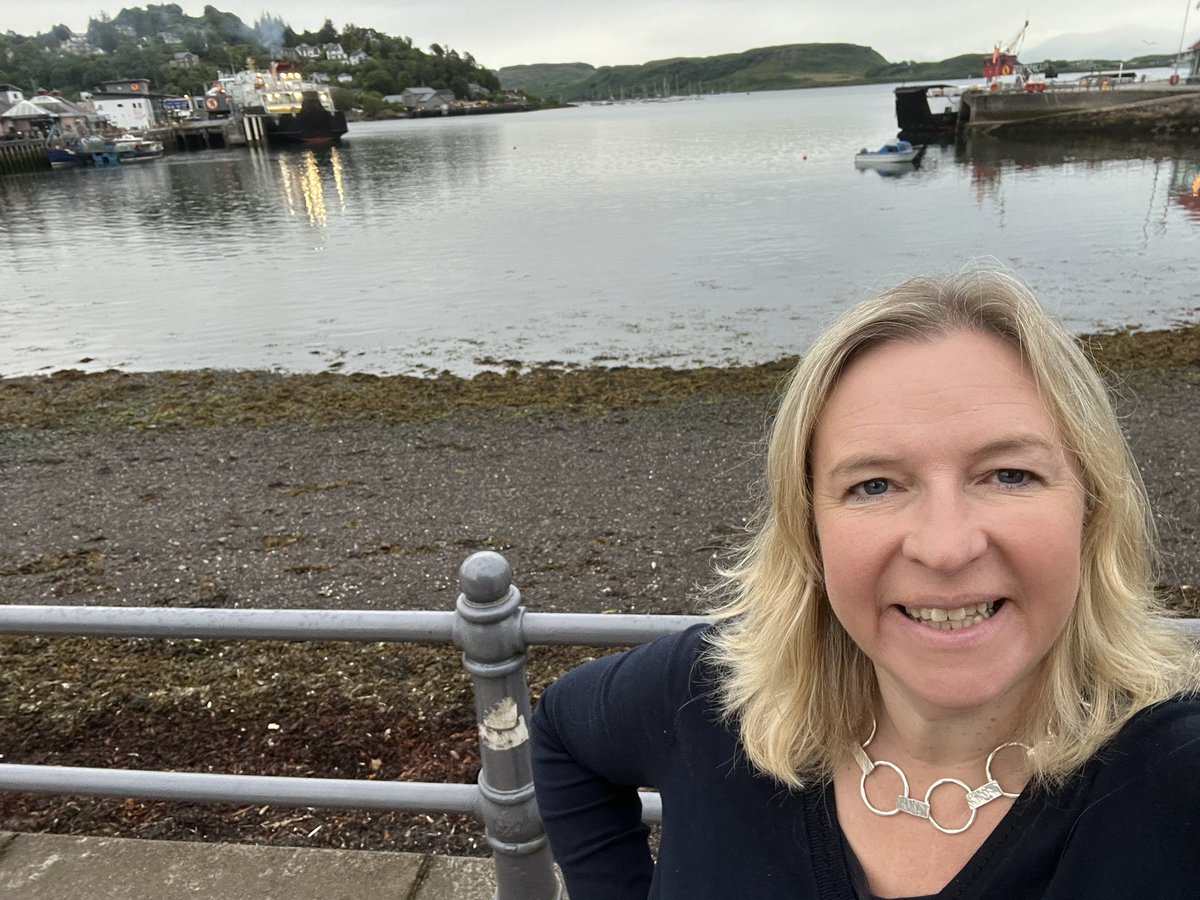 Caroline Millar tweet media