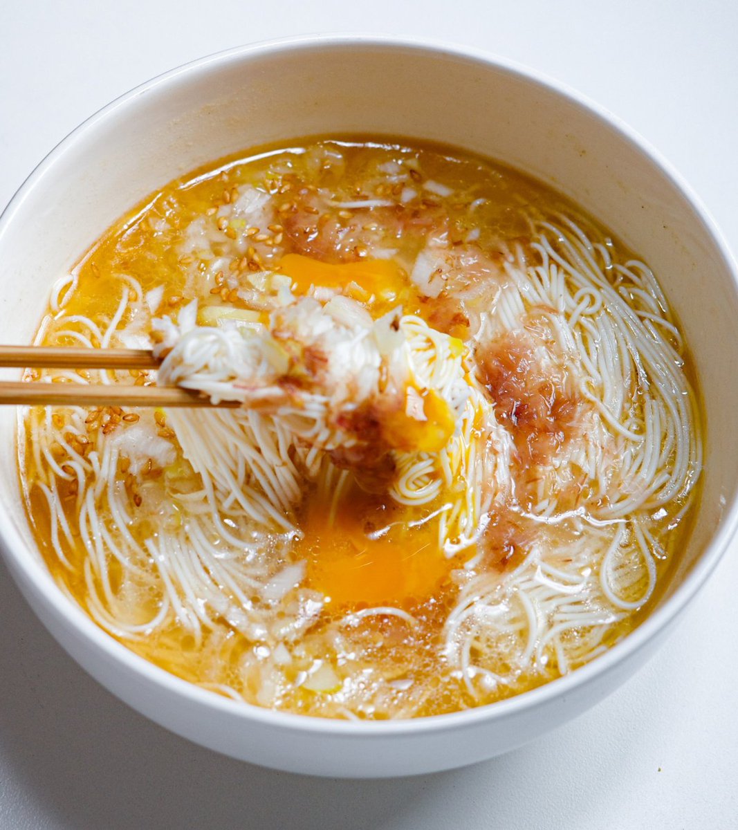mtmtharb's tweet photo. 適当に作ったら旨だしそうめんがバカうますぎた！低カロリーだしダイエットレシピ殿堂入り決定だわ・・ https://t.co/CYyXZLy4Tm
