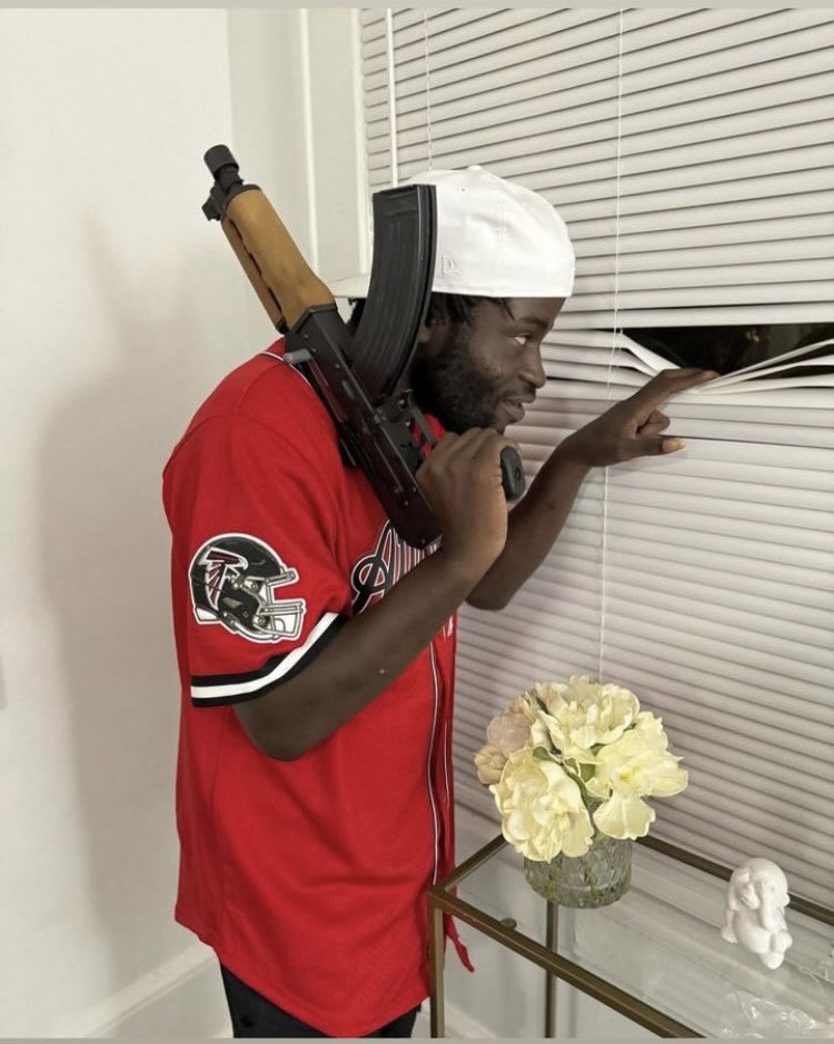 getluckiii's tweet photo. how i feel after that nene brooks situation https://t.co/HPsVoJFiaC