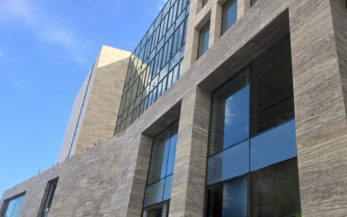 efesusstone's tweet photo. Silver Travertine Vein Cut
Mobile: +905379230748 https://t.co/kPtgOpqqs8
Instagram: efesusstone

#silvertravertine #naturalstones #travertineproject #exteriordesign #architecturdesign https://t.co/tVJLEClZ4G