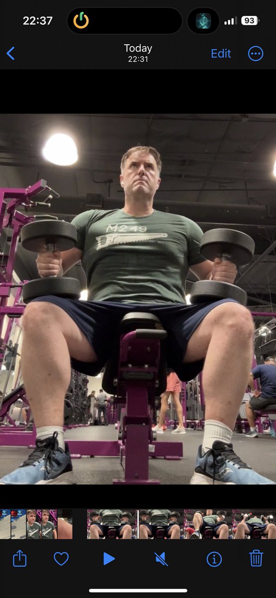 ShanghaiSix's tweet photo. Night 555, #NightGymPlus
Damn, boxing really has got my shoulders popping again. #StackTFUp https://t.co/KYnmXlJpoz