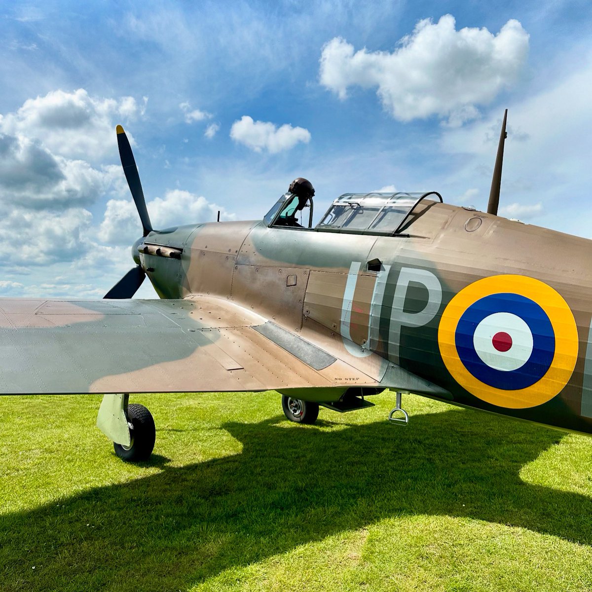 Today, 10th July, we begin the 84th Anniversary of the 1940 #BattleOfBritain 
As significant as every other year in remembering all those involved in such a critical turning point of both history &amp; WWII, and which has been such an hugely influential part of my life
#LestWeForget