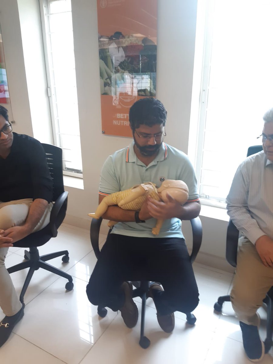 FAOPakistan's tweet photo. Ensuring the safety of our team! 🌟 FAO staff at the Representation Office recently underwent comprehensive CPR and AED training. Equipped with life-saving skills, we're committed to a safer and more prepared workplace. #FAOSafety #CPRTraining #AEDTraining https://t.co/4TkD11R7Bm