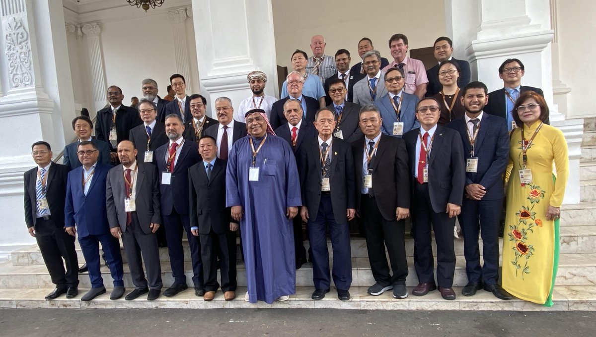 UAEPhilately's tweet photo. EPA participated in the Jakarta 2024 Asian International Stamp Exhibition held from 3-7 July 2024 in Jakarta, Indonesia.
Mr. Matar Ali Fadel Al Mansouri, Chancellor, attended the exhibition on behalf of His Excellency Abdulla Salem AlDhaheri, UAE Ambassador to Indonesia. https://t.co/WeHZtRzwu7