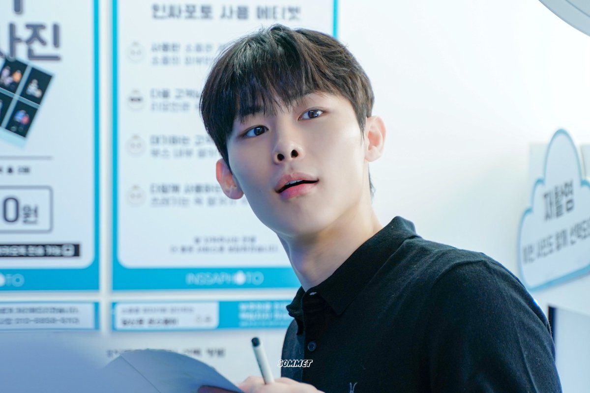 sommet_LSG's tweet photo. #이승규 #LeeSeungGyu #HBD_Gyue_990710 

속쌍꺼풀😮 https://t.co/tKLzKs0RPd