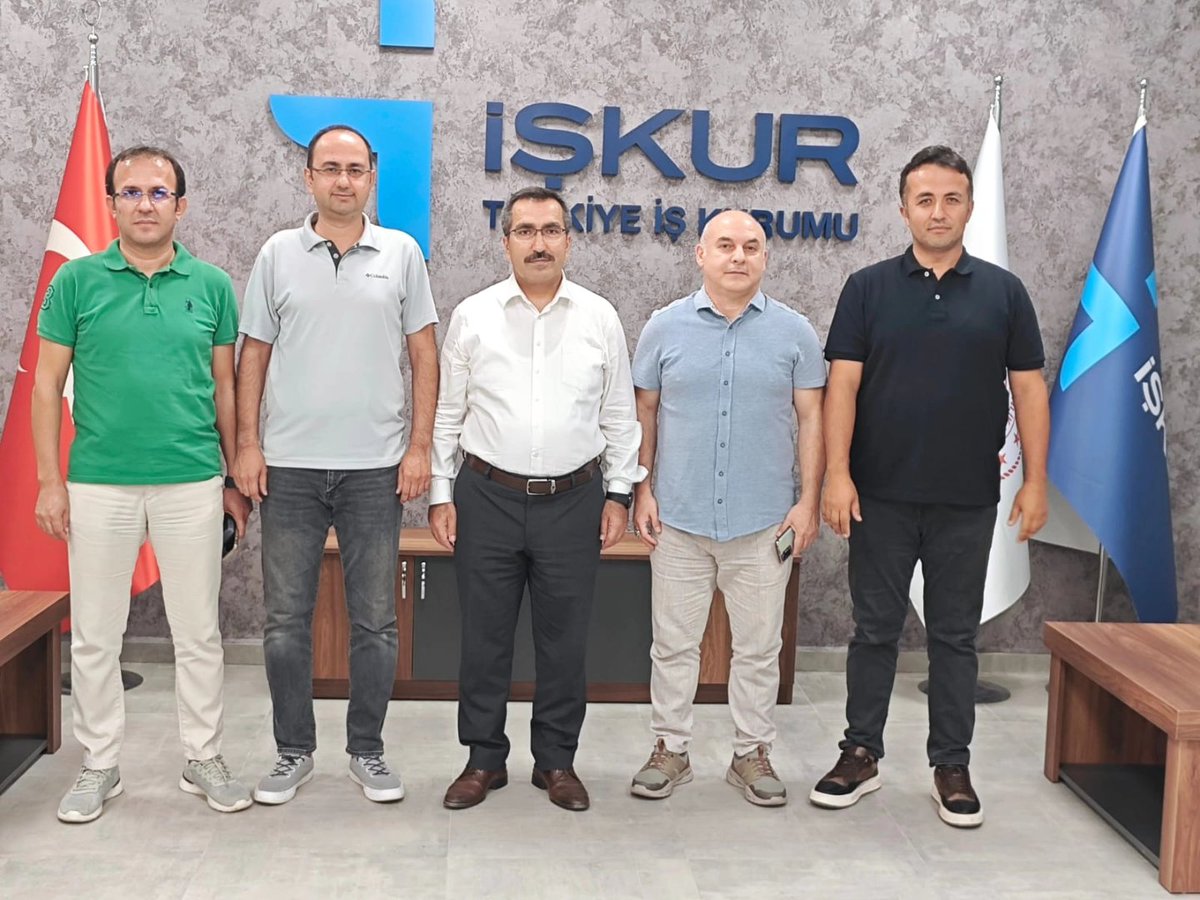 iskurantalya's tweet photo. "Yüzyılın Kadın İstihdamı Programı İş Pozitif" kapsamında İl Müdürlüğümüz ile Tahtakale Spot Mağazacılık A.Ş. firması işbirliğinde farklı mesleklerde, katılımcıların çoğunluğu kadın olmak üzere 110 kişilik işbaşı eğitim programı başlattık. #İşimGücümOlsun #İŞKURdaİşVar #işpozitif https://t.co/1u7c9eXzzI