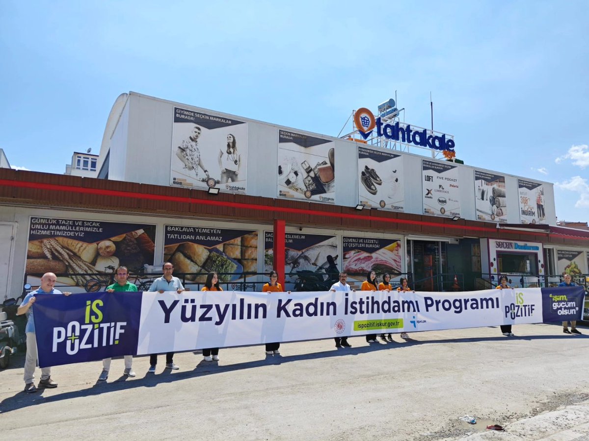 iskurantalya's tweet photo. "Yüzyılın Kadın İstihdamı Programı İş Pozitif" kapsamında İl Müdürlüğümüz ile Tahtakale Spot Mağazacılık A.Ş. firması işbirliğinde farklı mesleklerde, katılımcıların çoğunluğu kadın olmak üzere 110 kişilik işbaşı eğitim programı başlattık. #İşimGücümOlsun #İŞKURdaİşVar #işpozitif https://t.co/1u7c9eXzzI