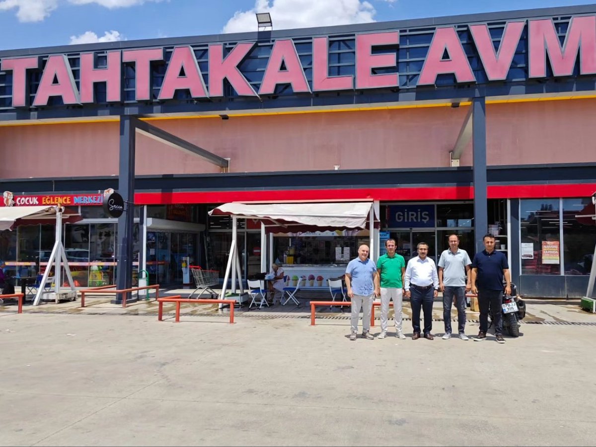 iskurantalya's tweet photo. "Yüzyılın Kadın İstihdamı Programı İş Pozitif" kapsamında İl Müdürlüğümüz ile Tahtakale Spot Mağazacılık A.Ş. firması işbirliğinde farklı mesleklerde, katılımcıların çoğunluğu kadın olmak üzere 110 kişilik işbaşı eğitim programı başlattık. #İşimGücümOlsun #İŞKURdaİşVar #işpozitif https://t.co/1u7c9eXzzI