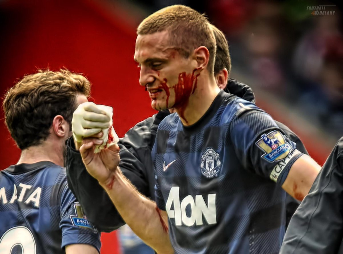 Cantona Collars AKA Larry tweet media