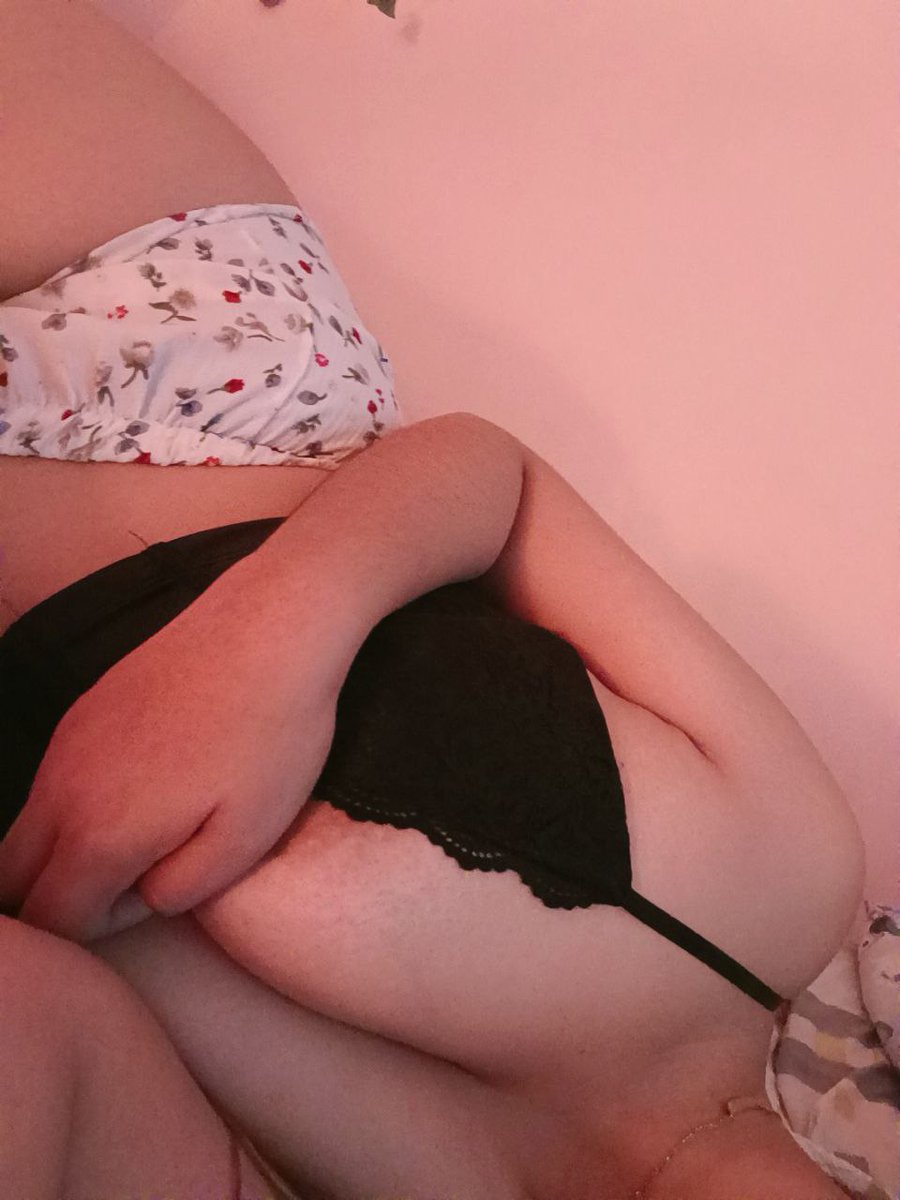 Miyapew_pie's tweet photo. Follow/Repost and Comment 'Hi' I will send you a boobie pic for free ❤️

#altercdo #altermnl #alterpinayph #alterpinaybagets #alterpinayvideo #alterpinaycebu #alterpinay #SellingContent #vcsgratis #kiffyvids #tit https://t.co/aUp7tckVqe