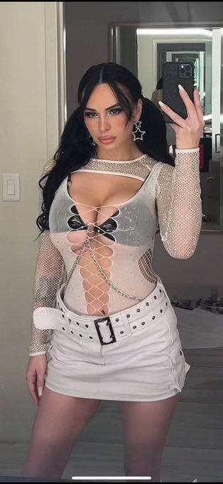 ⭐️ ur fuckdoll wants 2 play ⭐️ https://t.co/atVoQ1GaaY