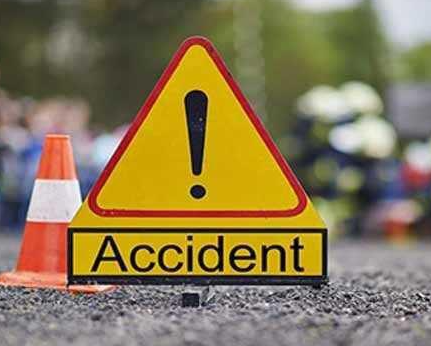 Dsrcf3's tweet photo. Road blocked over 43-yr-old man’s death
https://t.co/EXPy04GTSb https://t.co/h7rMMyB13G