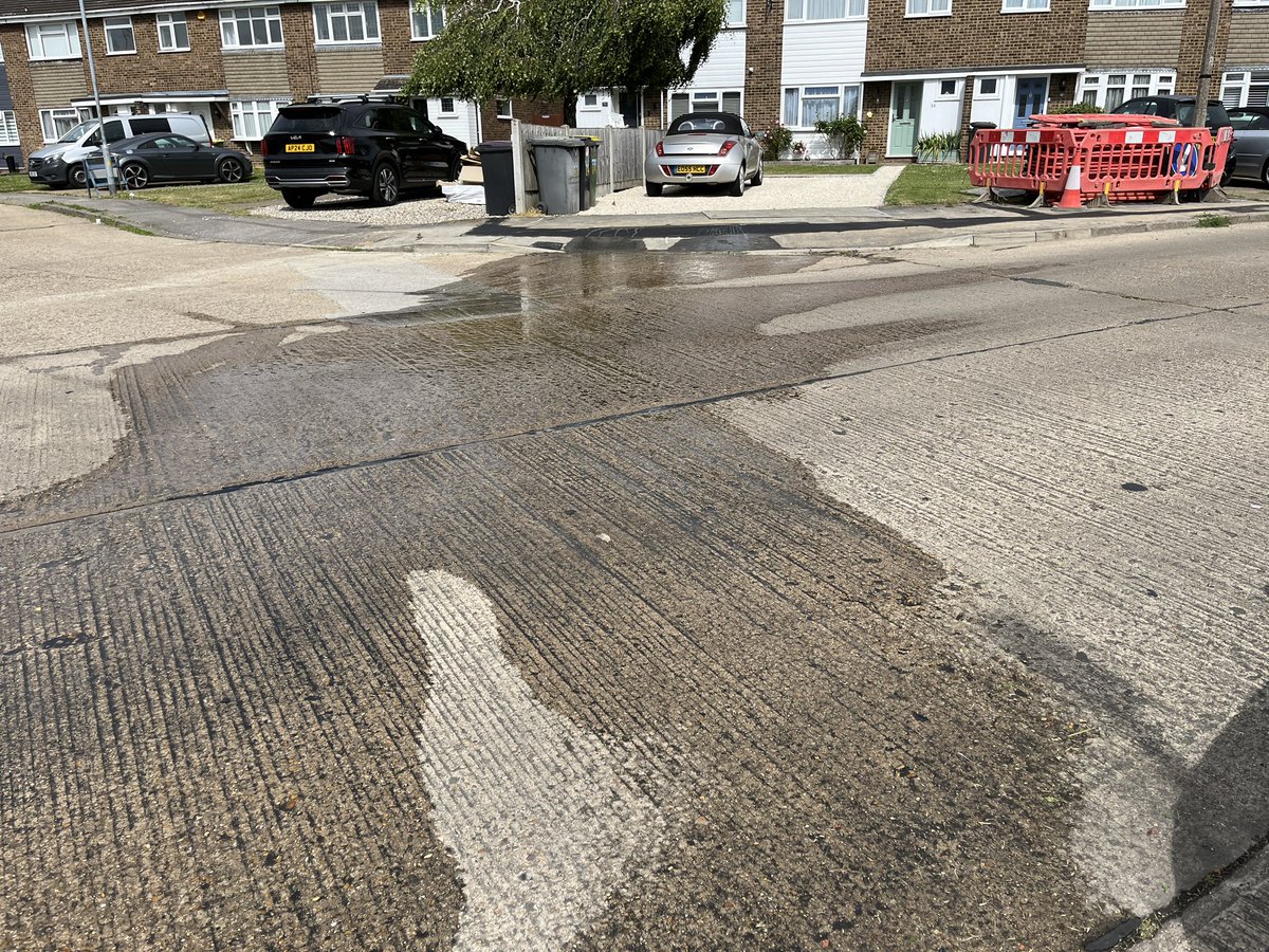 Barry Simpson tweet media