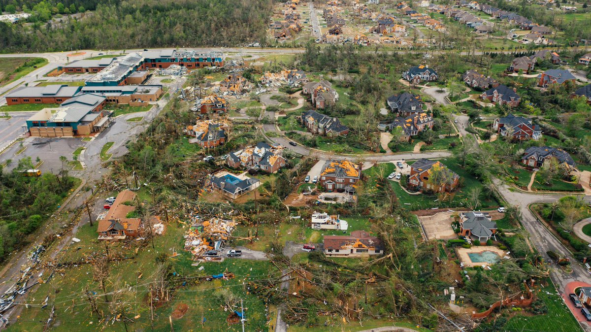 mfosterio's tweet photo. When disaster strikes, it’s important to have a backup ad-hoc interoperable web to share files and information. 🛜 👉  https://t.co/SjGZ2iNm22 https://t.co/6rCtGM9SvE