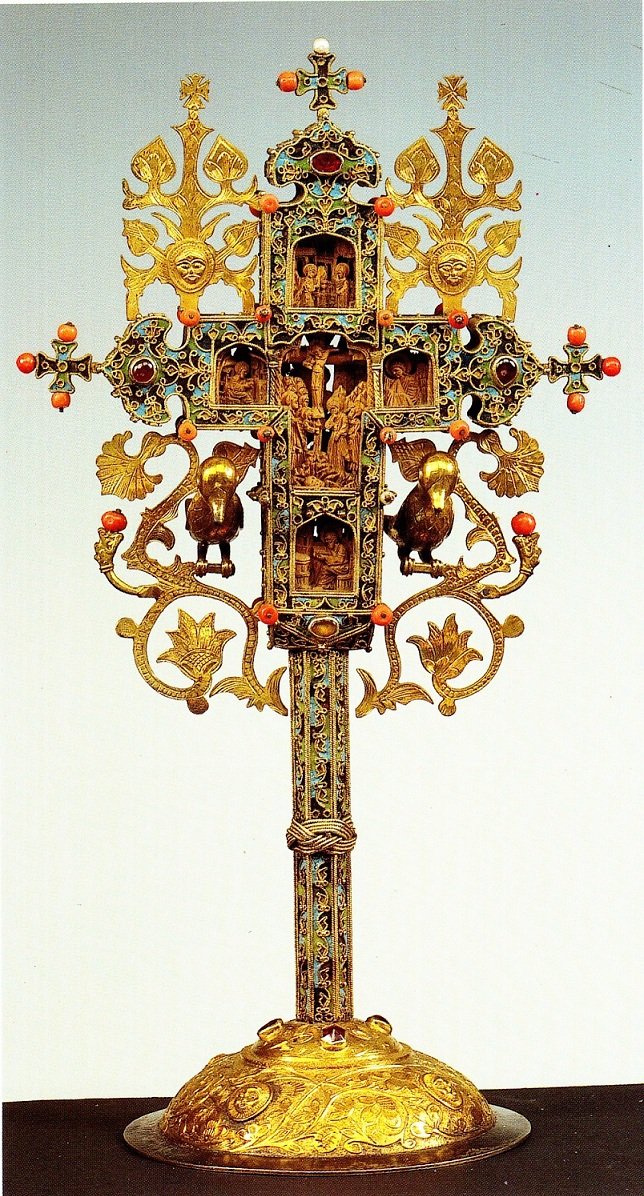 solas_na_greine's tweet photo. Holy Byzantine Cross of Blessing, Basilica of Saint Francis, in Assisi, Italy. 15th century. https://t.co/GDvbQqtRJd