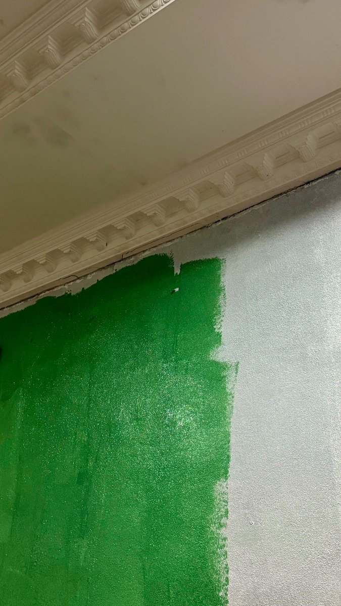 done deco my room 🫶🏻💚