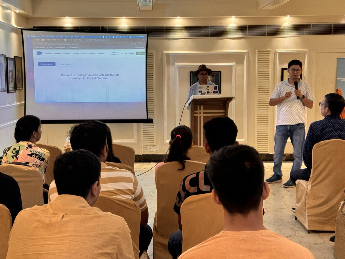 sagarjaipareek's tweet photo. Thanks @kavindrapatel for coming down to Bikaner to Interact with @salesforce trailblazers community here. Your thoughts and guidance is definitely going to help students and IT practitioners to groom their careers. https://t.co/Oc7YBsfkya