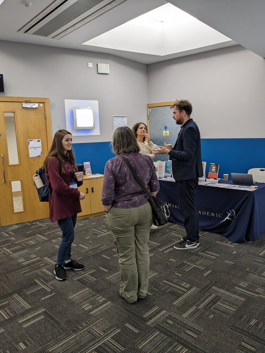DawnLlewellyn's tweet photo. It's not all ghost tours and quizzes ....there's coffee and chat, too #SocRel24 @BSASocrelSG https://t.co/afvLI5p1iA