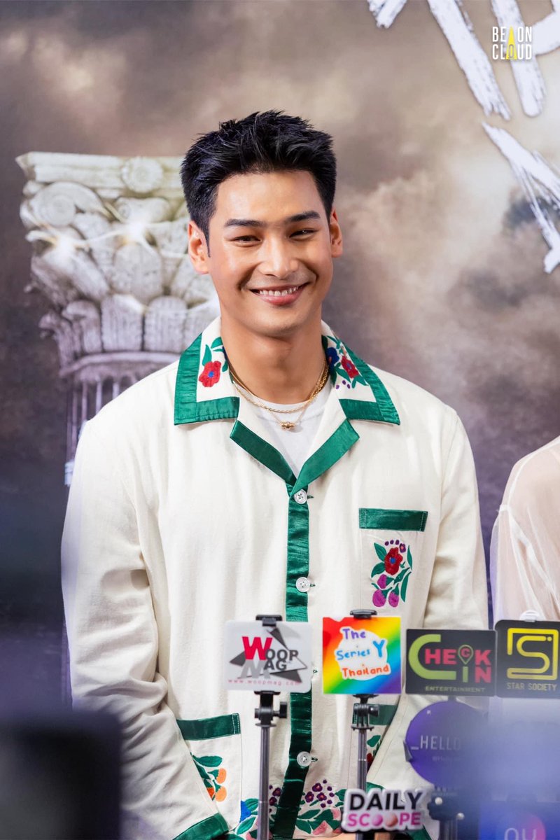 ApoNattawinofc's tweet photo. อาโป ในงานแถลงข่าวเปิดตัวโปรเจกต์ BeOnCloud เมื่อวานนี้ในลุคใหม่ต้อนรับโปรเจกต์ใหม่ 🥰

APO IN THE NEXT ALTITUDE
#BeOnCloudTheNextAltitude
#ApoNattawin 
@Nnattawin1 https://t.co/cH4ZSvyqSn