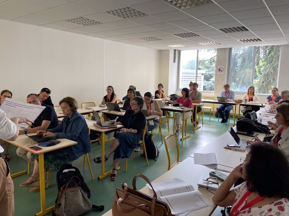 CampusFrance's tweet photo. #ForumCF | 3 nouveaux ateliers lors de cette 2e journée :
1️⃣ Étudiants européens en mobilité internationale
2️⃣ Formation et information des acteurs des RI : quels besoins/enjeux ?
3️⃣ Contribution des labels à l’attractivité de l’ESR 🇫🇷 https://t.co/63tATXlrDc