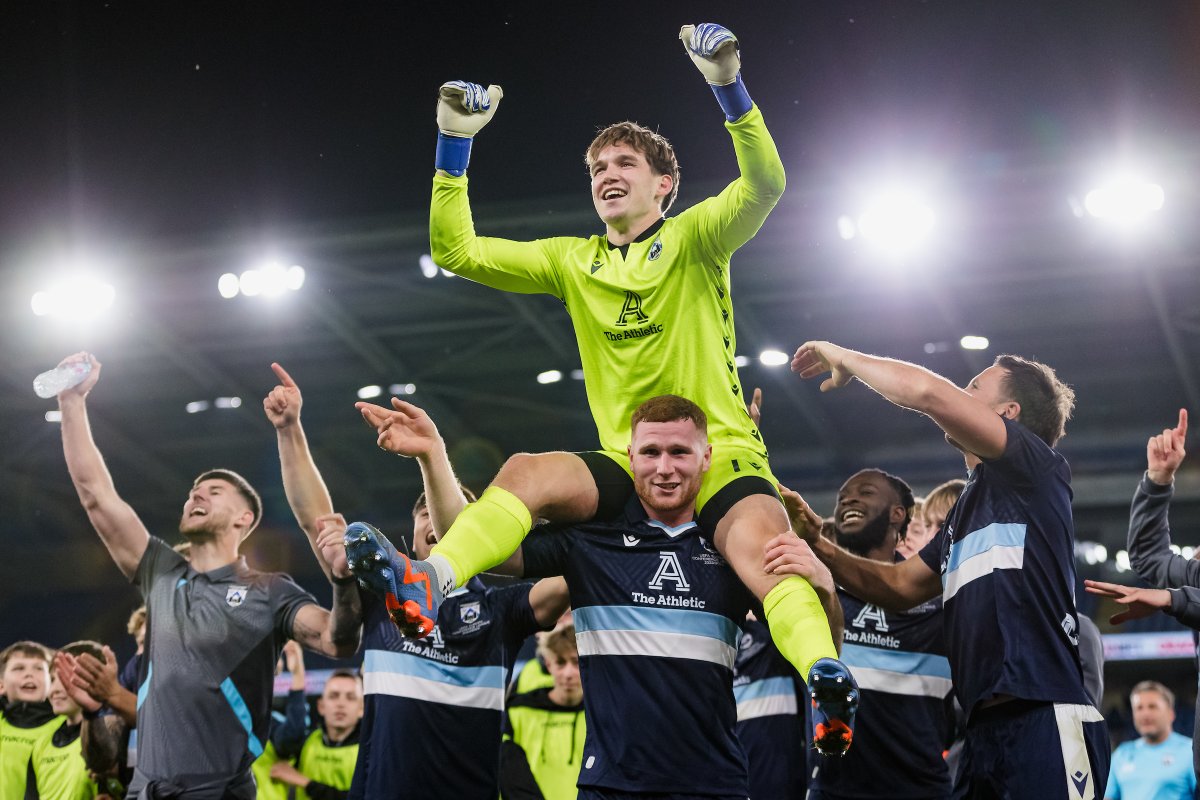 One year ago today: the most famous night in our history! 🗓️💙

Haverfordwest County 1⃣-0⃣ KF Shkëndija (1-1 agg, 3-2 pens) ✅