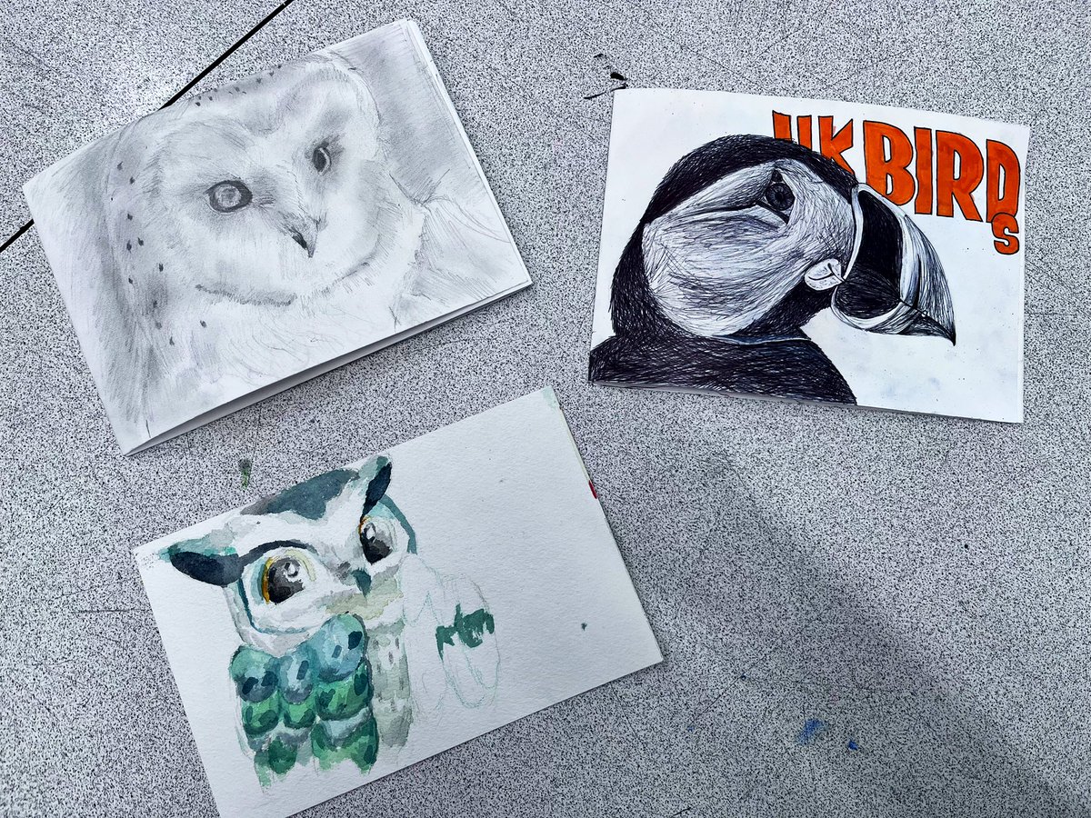 visualarts_sbs's tweet photo. We are so lucky to have Noah and Rabi with us on work experience in the department this week. From designing and painting a new mural, making exemplar pieces for units to supporting lessons with the demonstration and photographing the RY7 event @StBirinusSchool 🌟🌟🌟 #sbspride https://t.co/Zp23QSpcmh