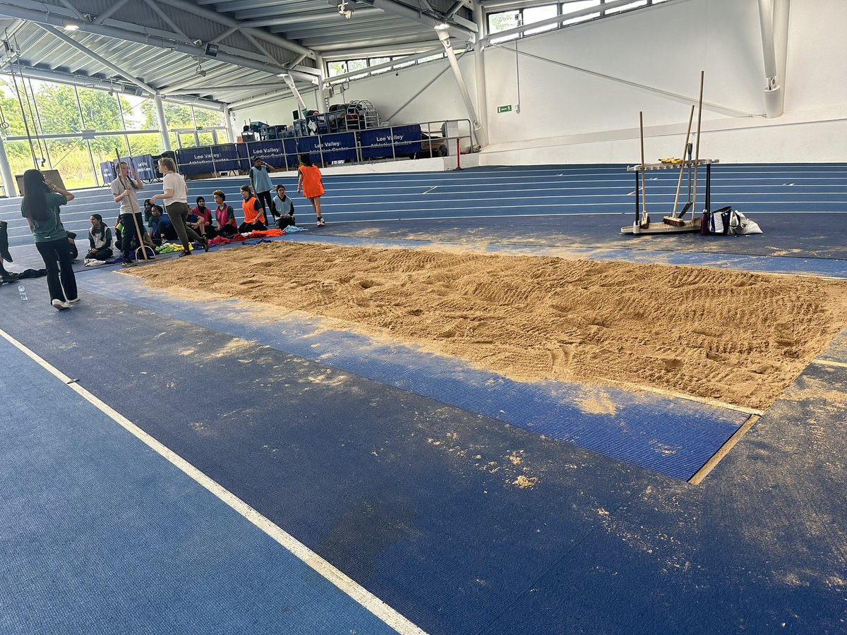 Getting ready for the jump 🏅

#FGCSSportsDay