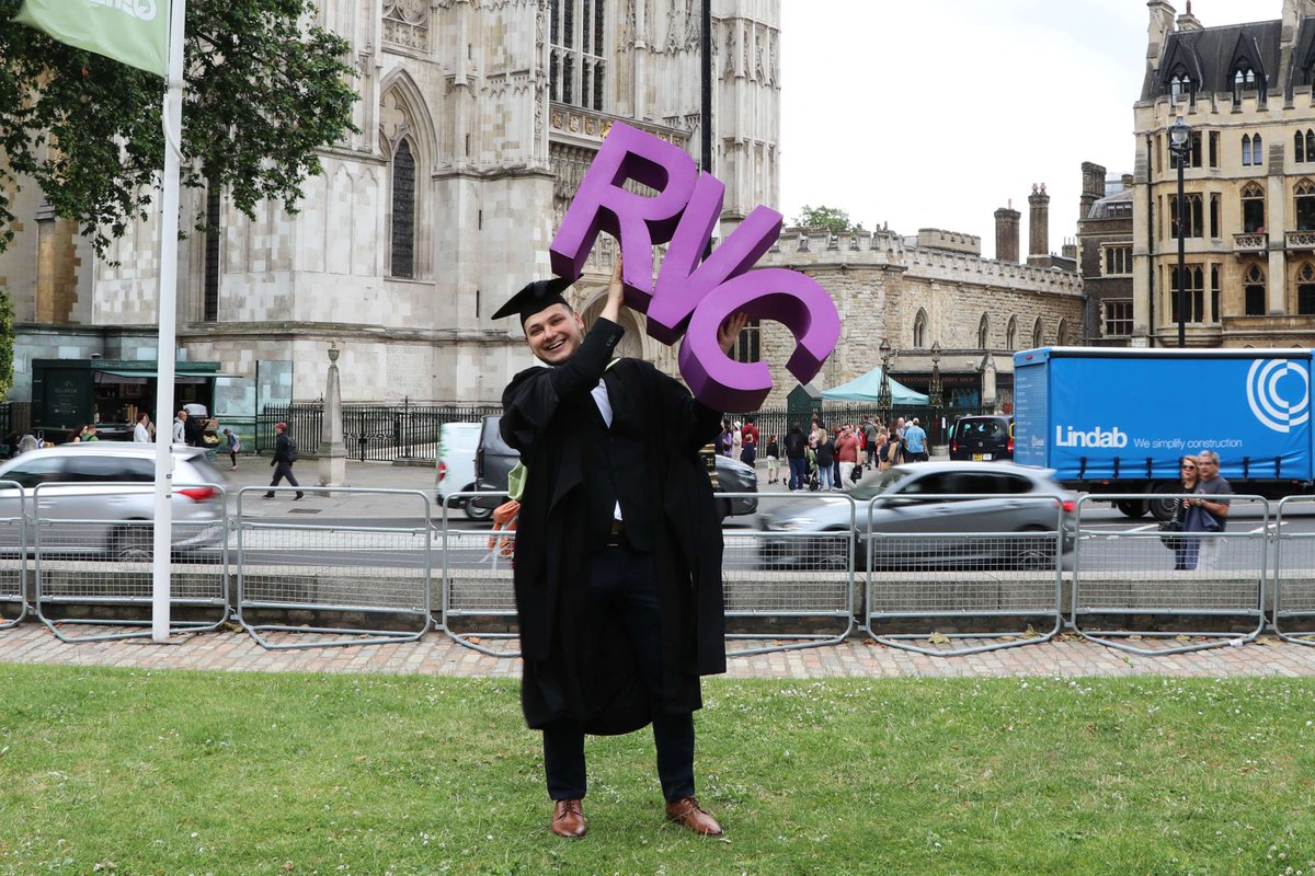 Royal Veterinary College Alumni tweet media