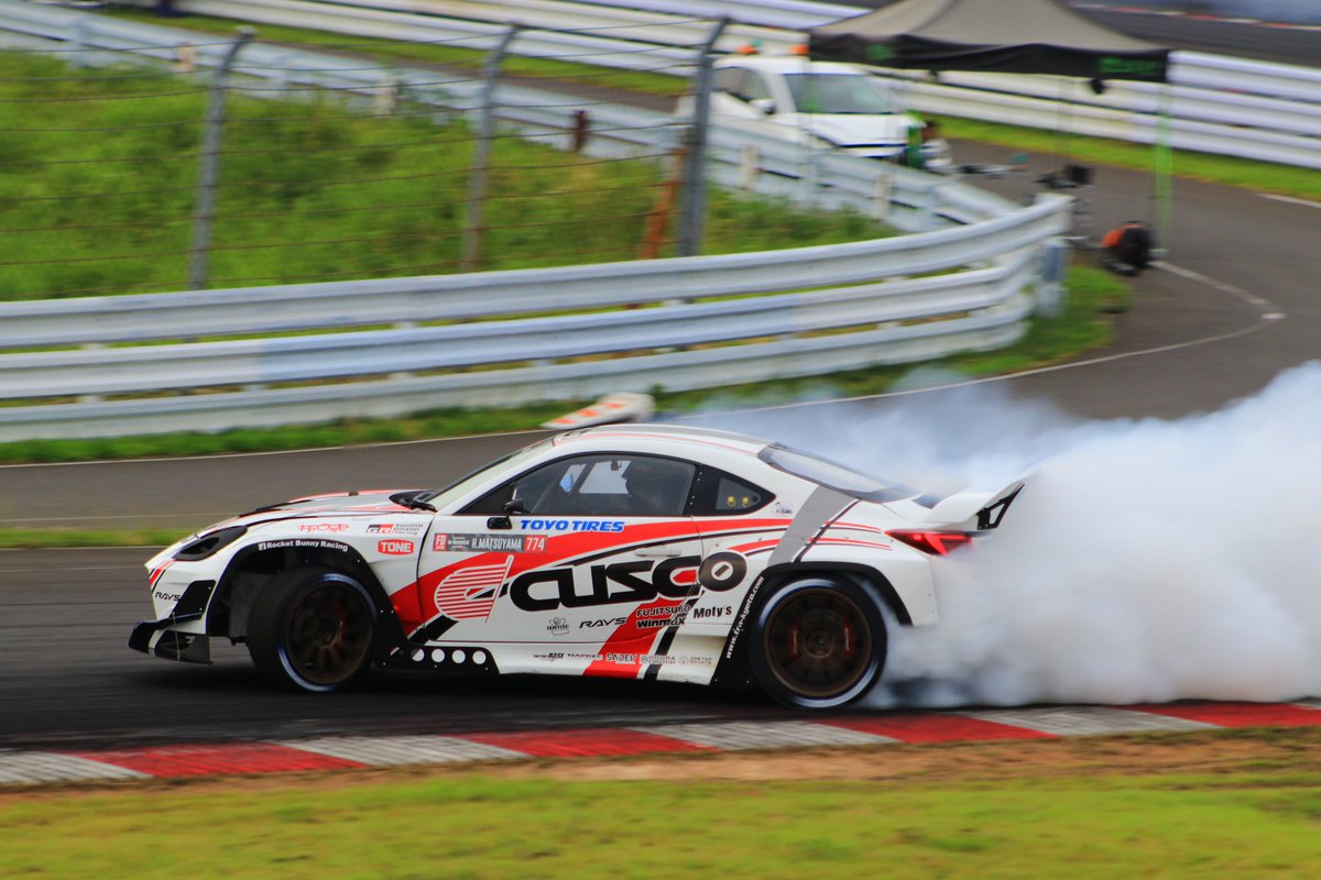 yamaphot's tweet photo. 松山北斗選手
Cusco Racing
#FDJ
#フォーミュラドリフト https://t.co/OSiuEBGBLk